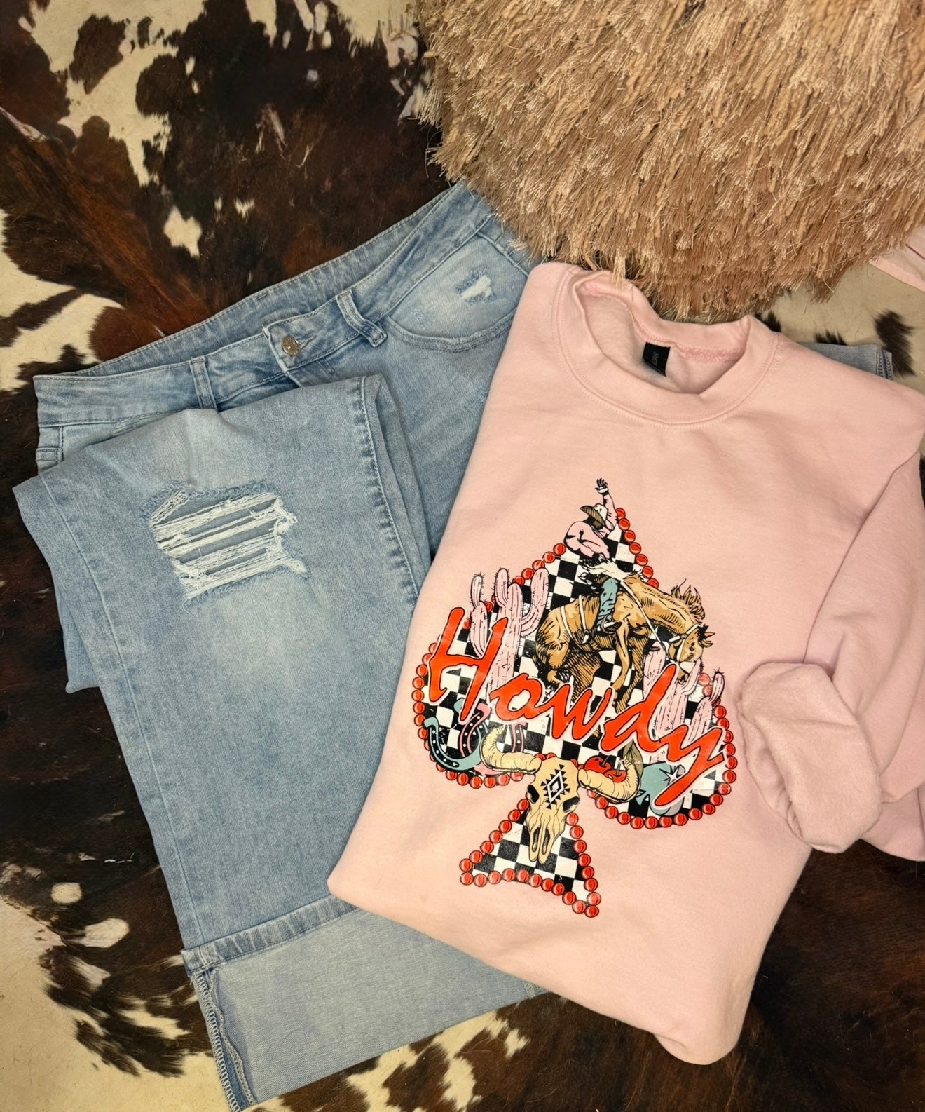 Howdy Cowboy Graphic Sweatshirt